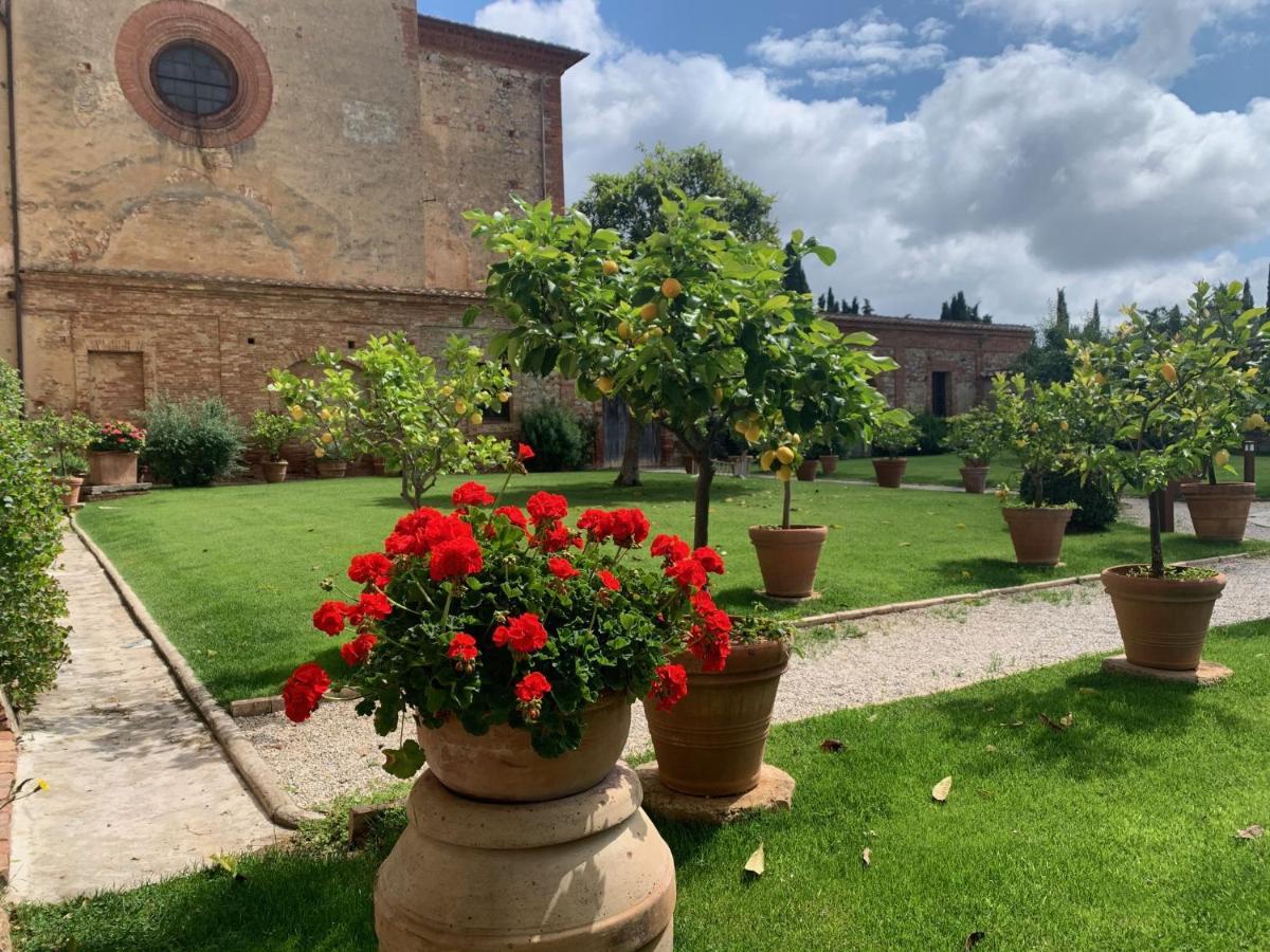 Вілла Monastero Sant'Anna In Camprena П'єнца Екстер'єр фото