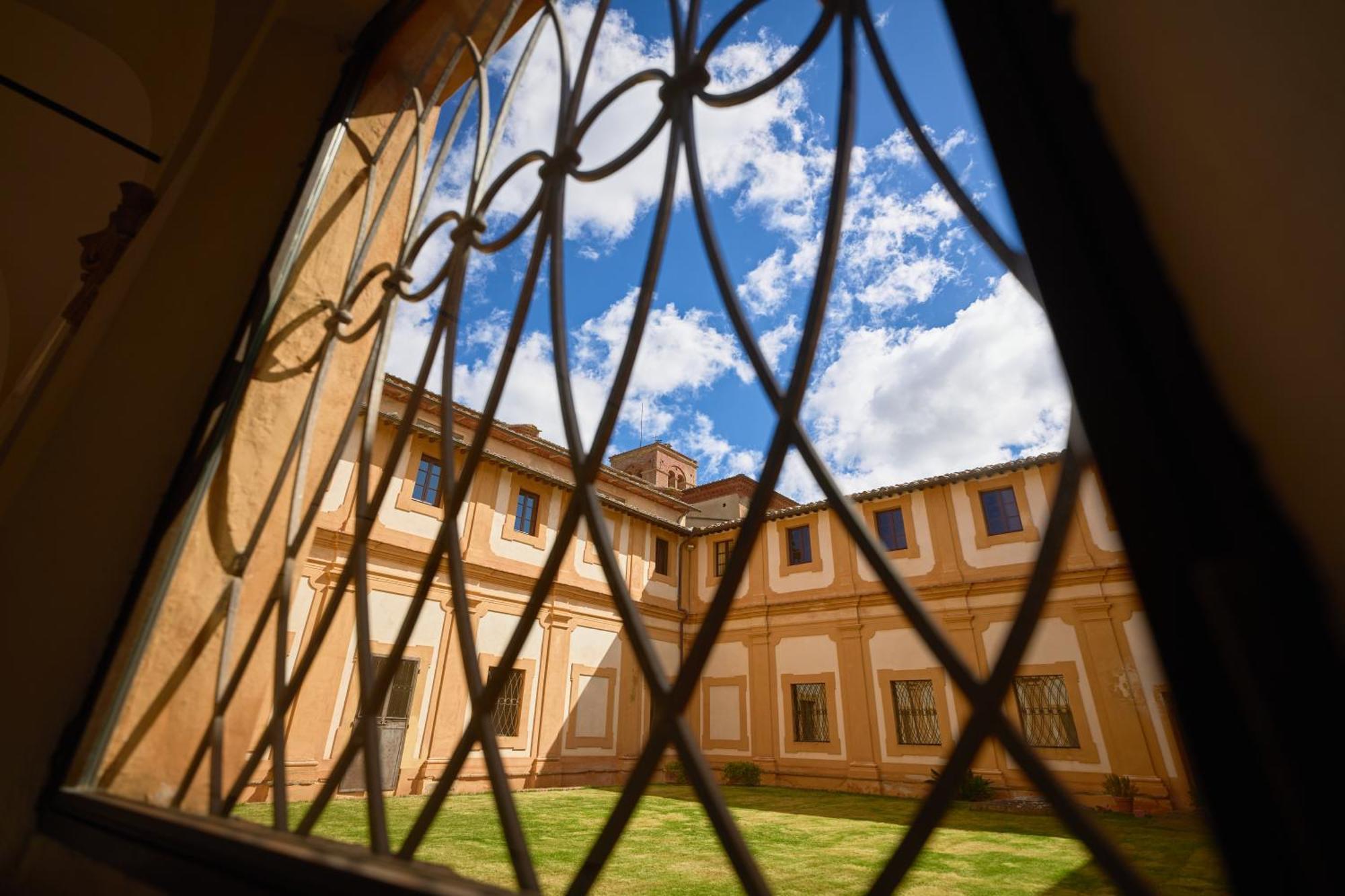 Вілла Monastero Sant'Anna In Camprena П'єнца Екстер'єр фото